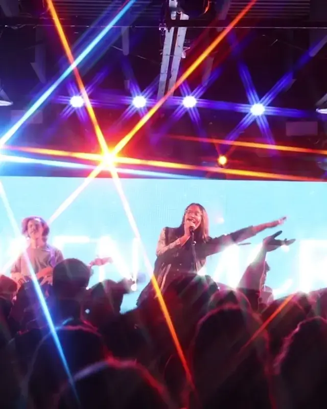 Still from Jensen McCrae, Tour Recap